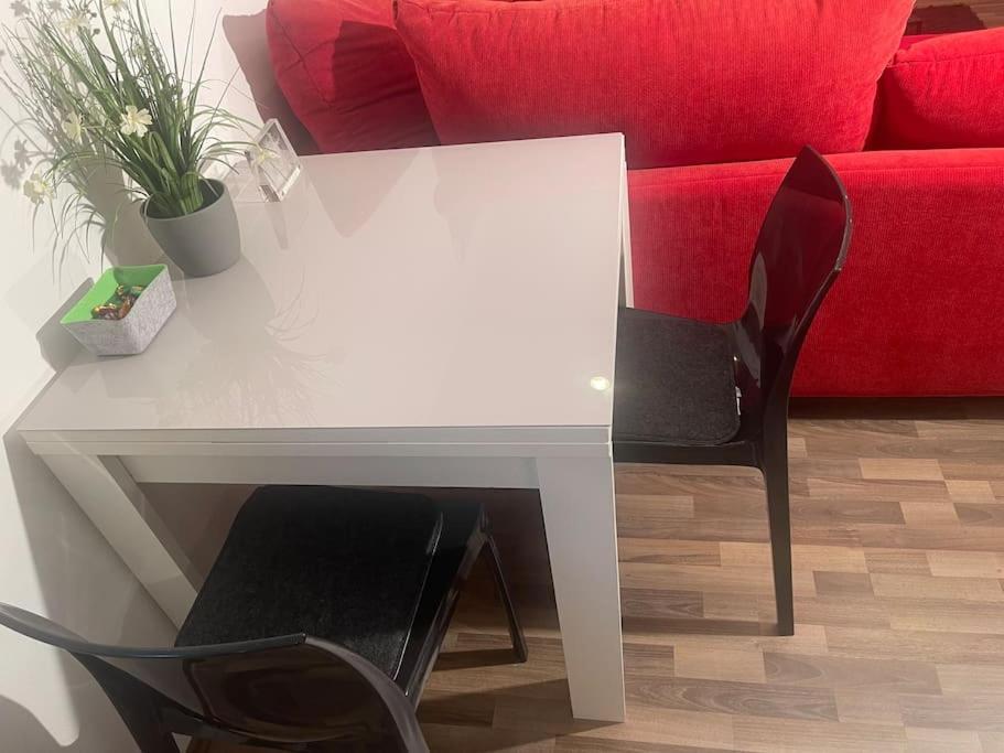 Gemuetliches Einliegerapartment, 50 Qm Trippstadt Kültér fotó